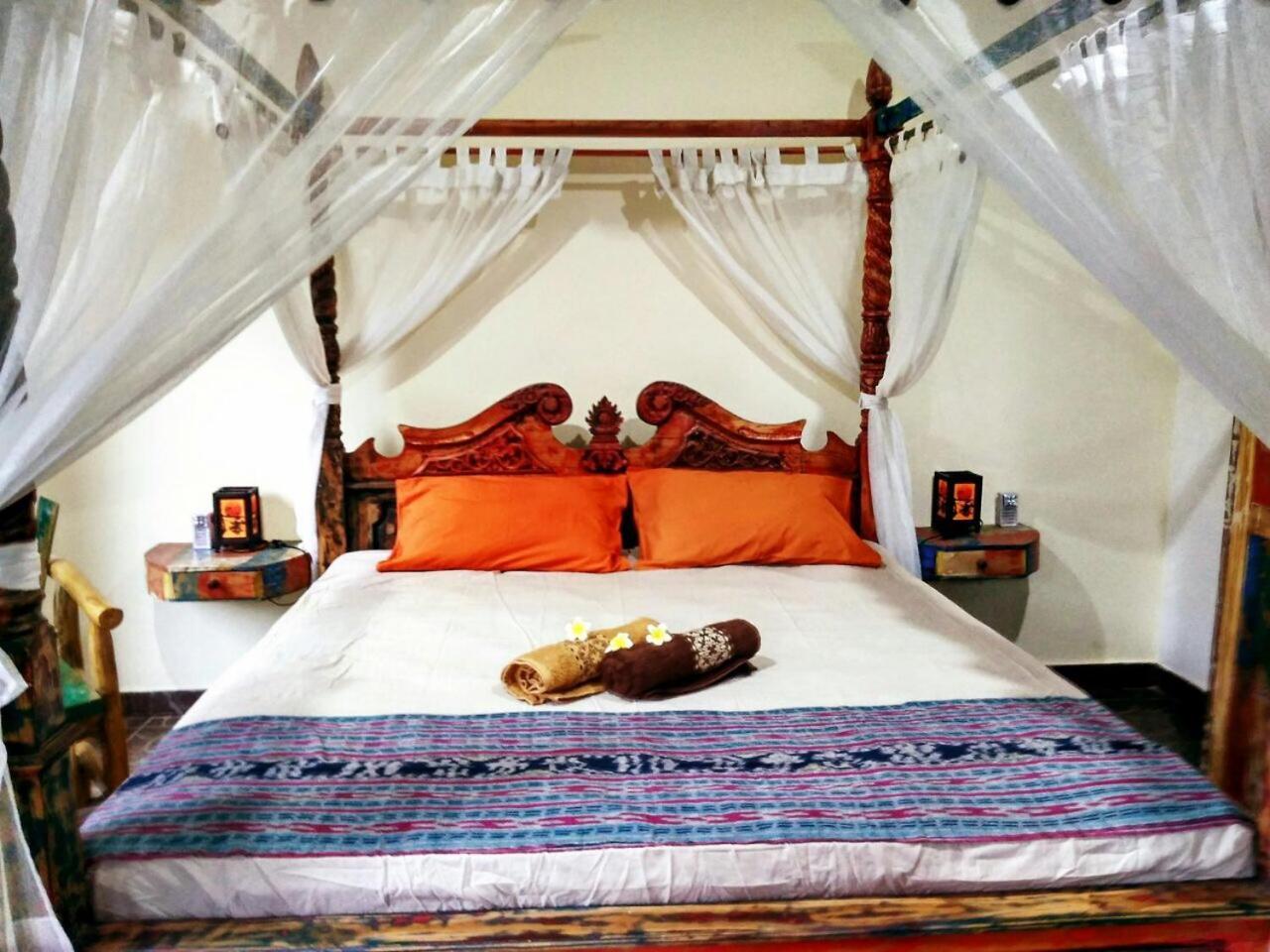 Lunar Dive Resort ทูลัมเบน ภายนอก รูปภาพ